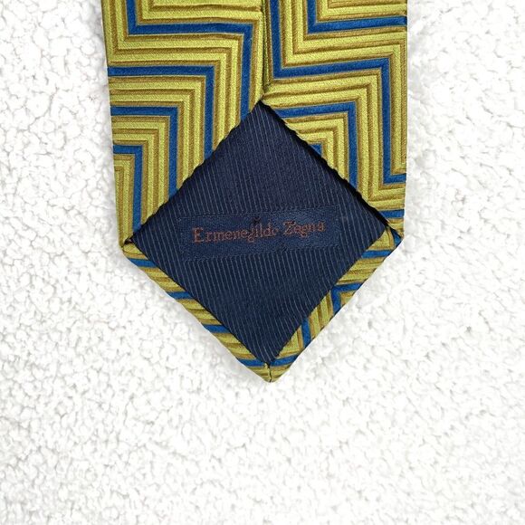 Ermenegildo Zegna Abstract Mens Tie Handmade Gold 3.75" x 60" Silk Made in Italy - Picture 3 of 8